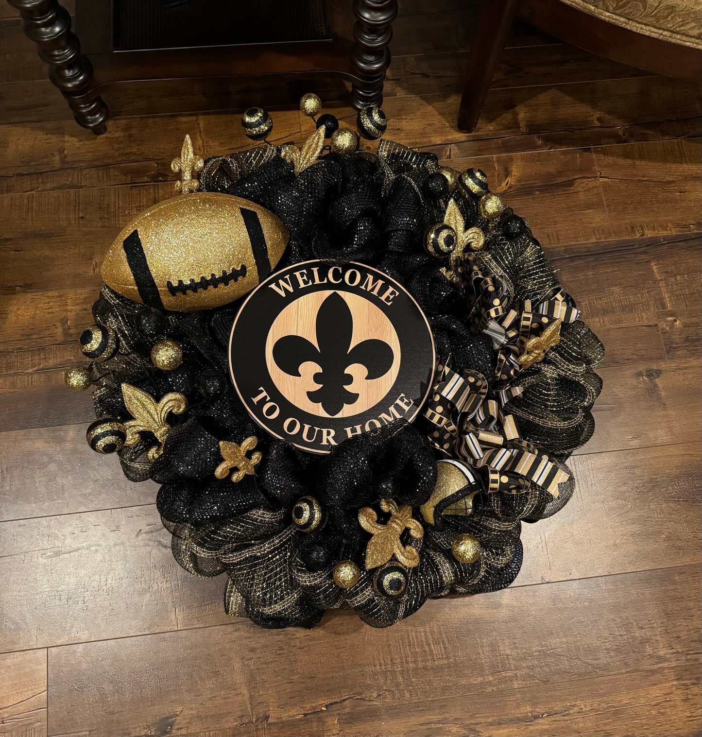 Black and Gold Welcome to Our Home Wreath